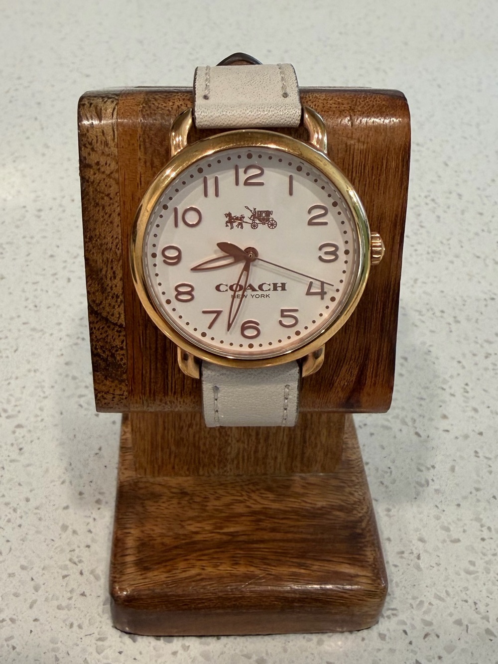 Coach Leather Strap Watch in Cream and Rose Gold-Tone